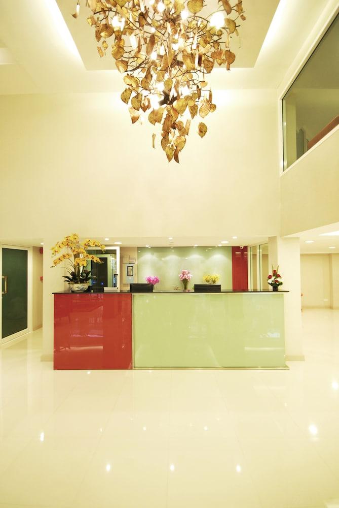 Bangkok Loft Inn Exterior photo