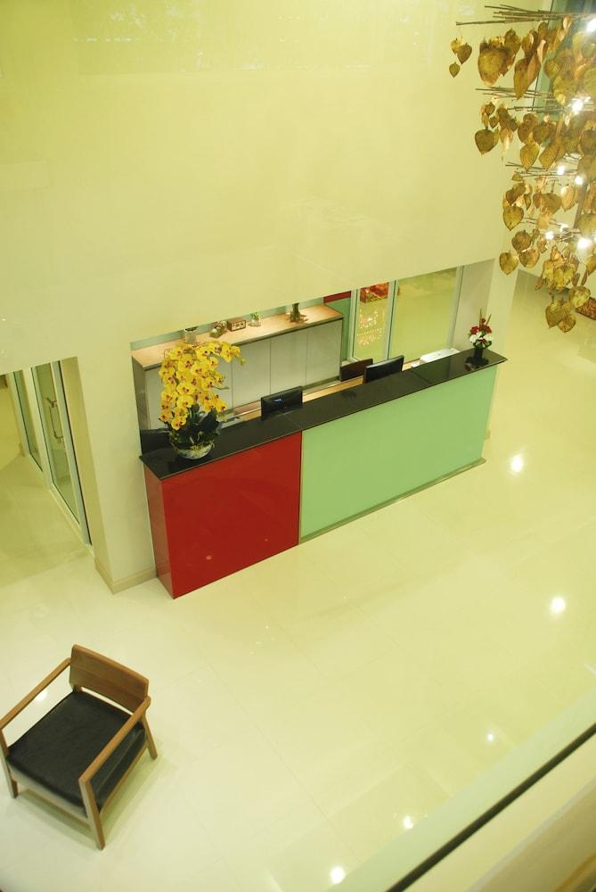 Bangkok Loft Inn Exterior photo